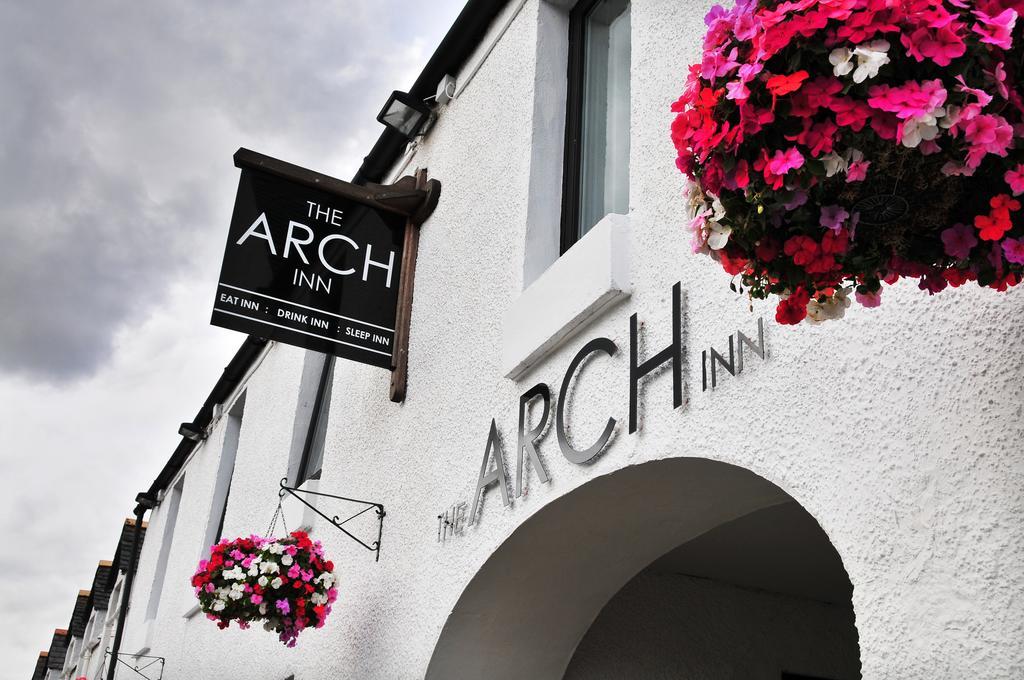 The Arch Inn اولابول المظهر الخارجي الصورة